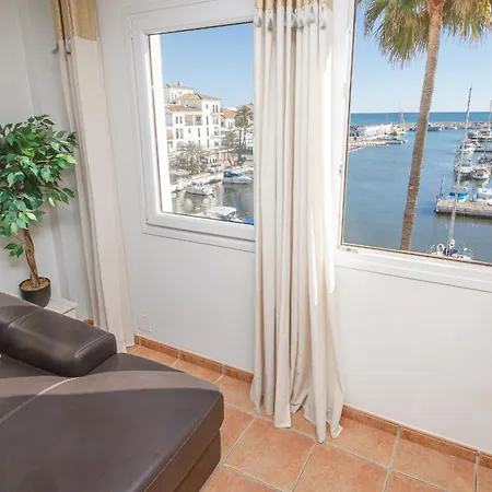 Marina Apartments, 73 7 * Manilva